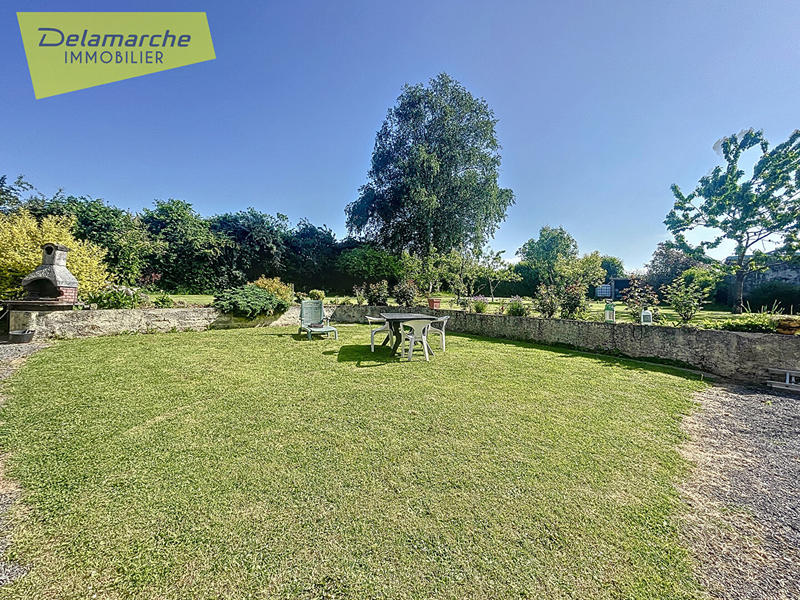 Maison - 204 m² - 9 pièces