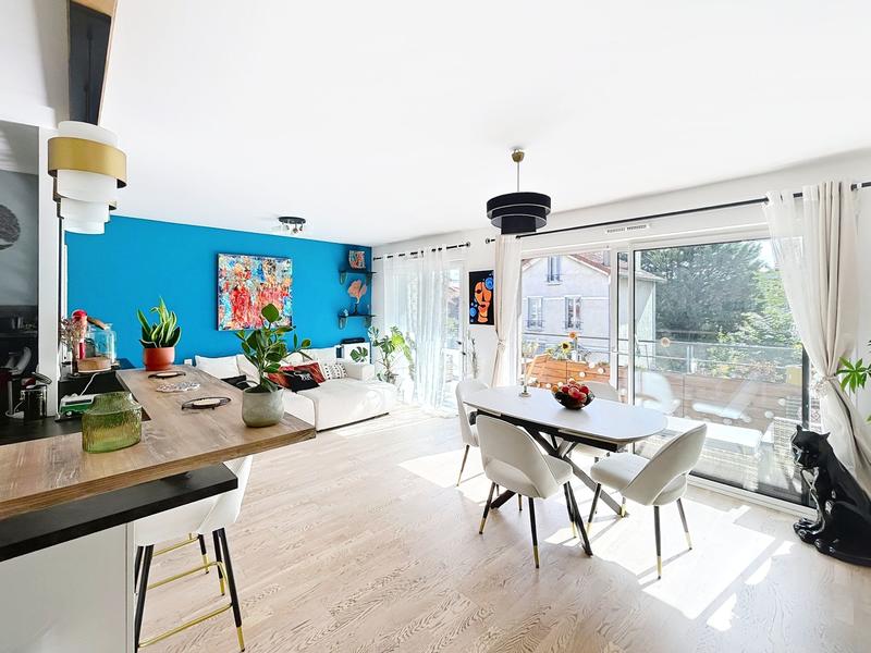 Appartement - 75 m² - 4 pièces