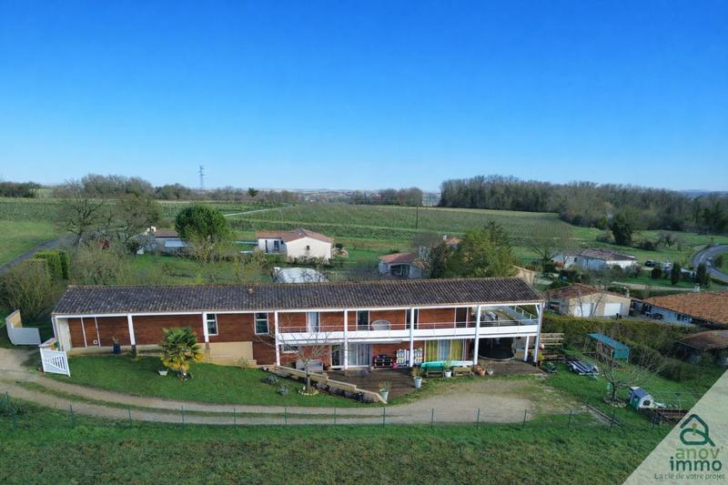 Maison - 155 m² - 5 pièces