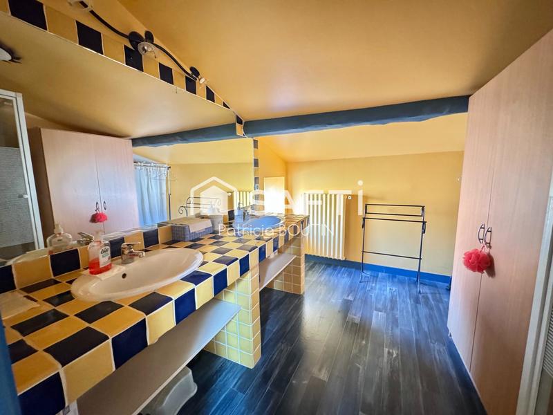 Maison - 192 m² - 7 pièces