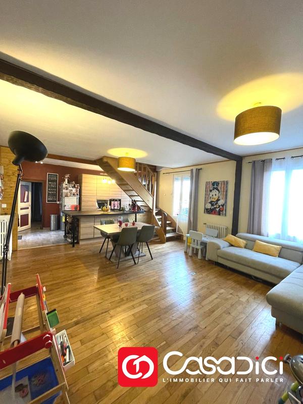 Maison - 82 m² - 4 pièces