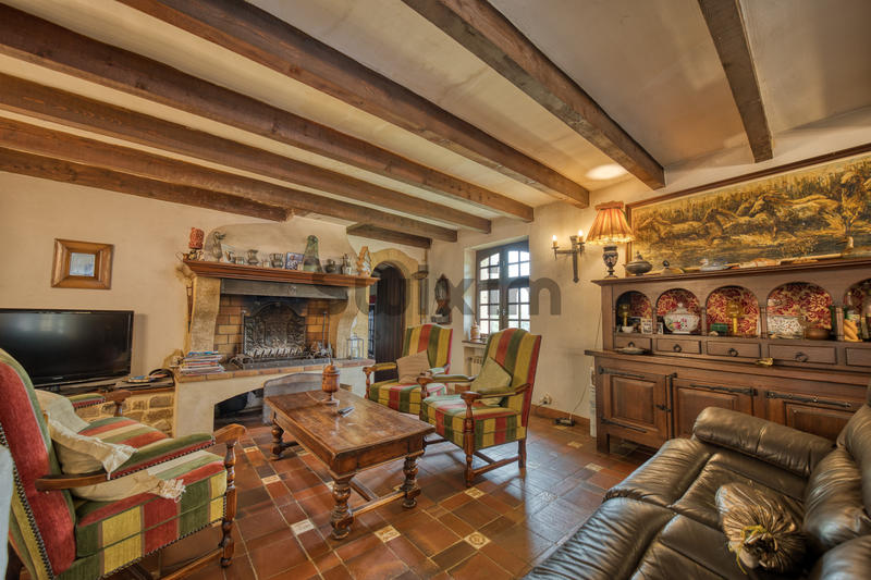 Mas - 145 m² - 8 pièces