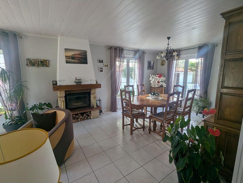 Maison - 91 m² - 5 pièces