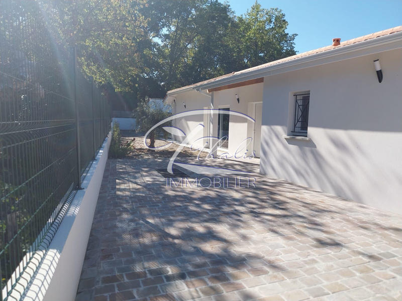 Maison contemporaine - 140 m² - 4 pièces