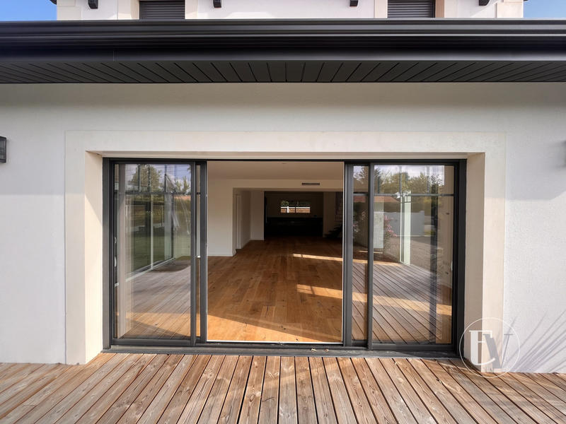 Villa - 157 m² - 5 pièces