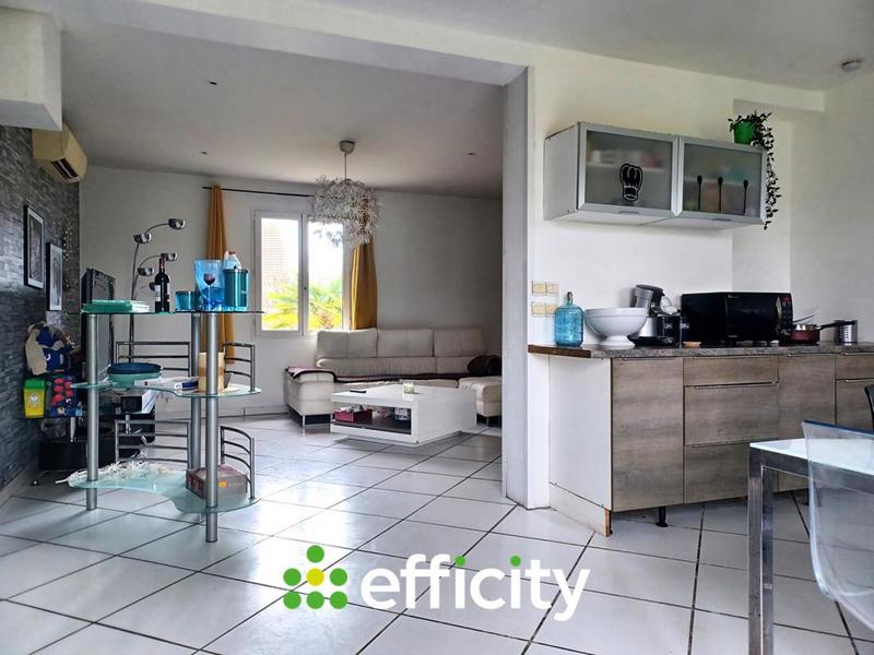 Maison - 106 m² - 5 pièces