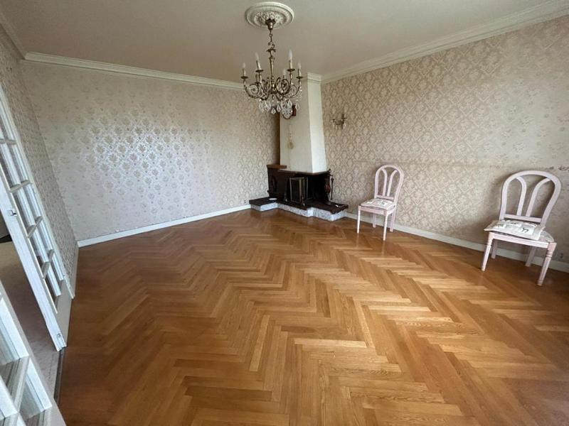 Maison - 138 m² - 6 pièces