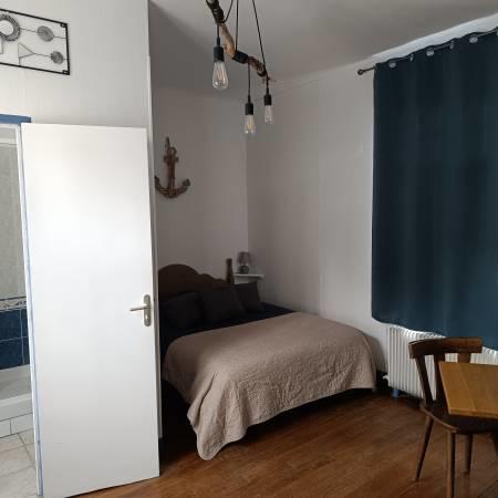 Maison - 239 m² - 9 pièces