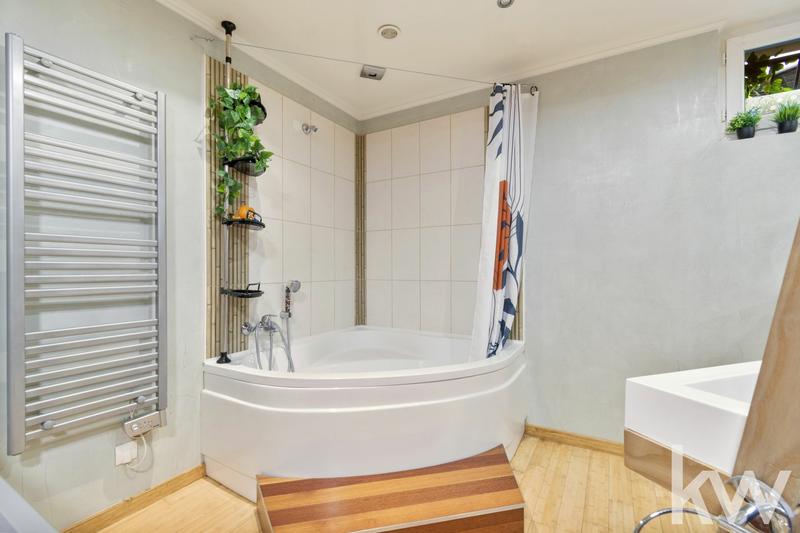 Appartement - 85 m² - 4 pièces