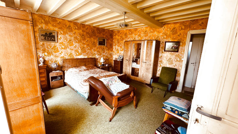 Maison - 94 m² - 5 pièces