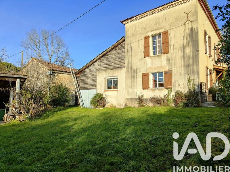 Maison - 225 m² - 6 pièces