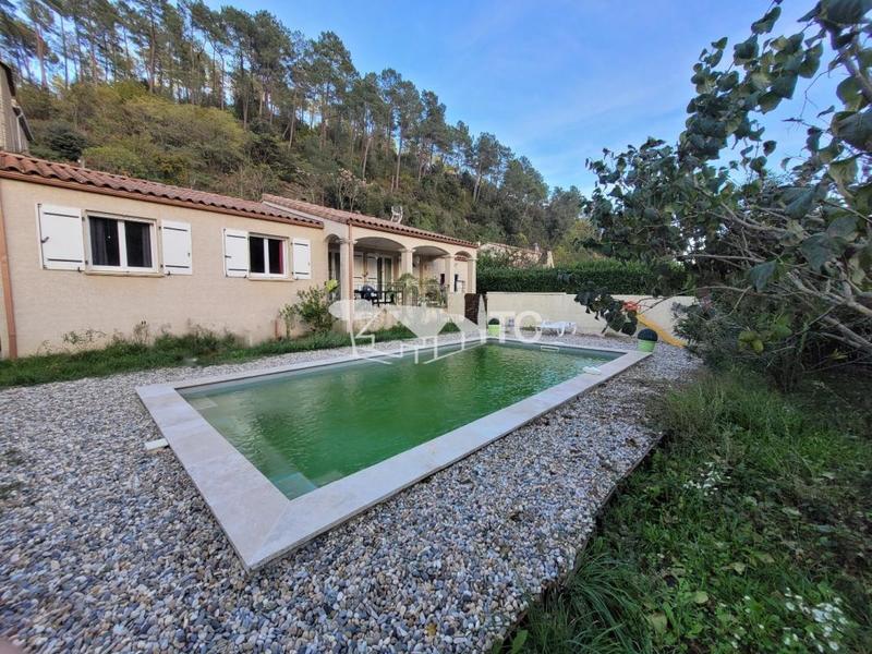 Maison - 108 m² - 4 pièces