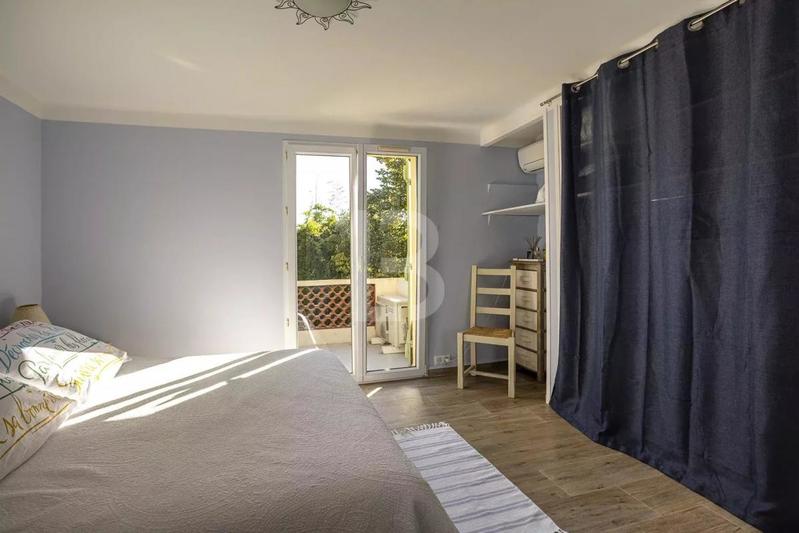 Villa - 194 m² - 5 pièces