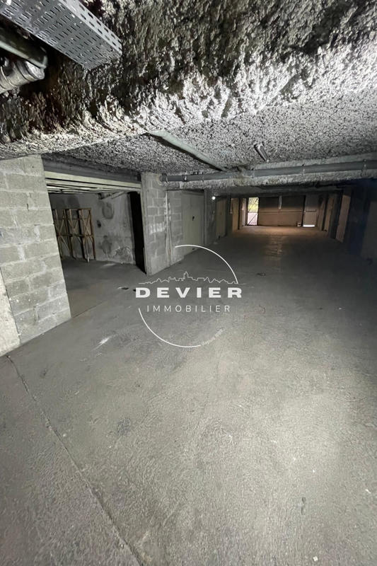 Parking / Garage - 20 m²