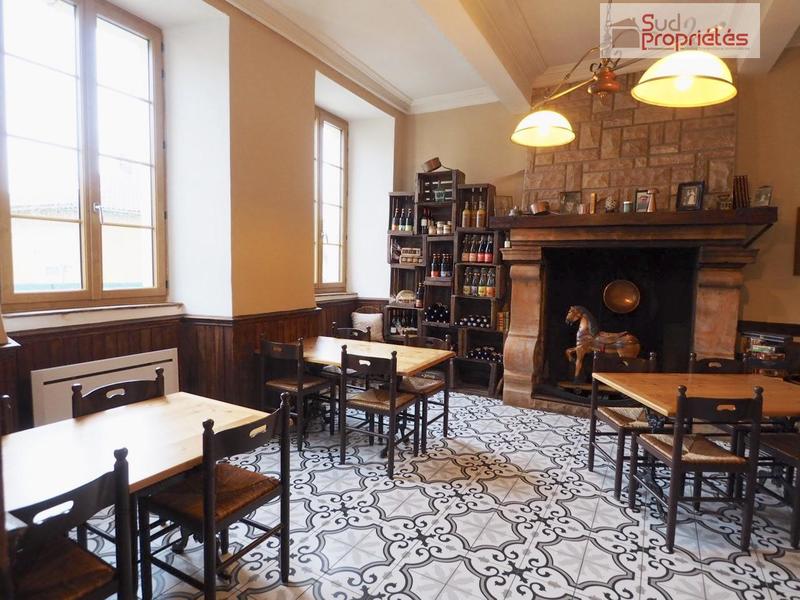 Maison - 280 m² - 7 pièces