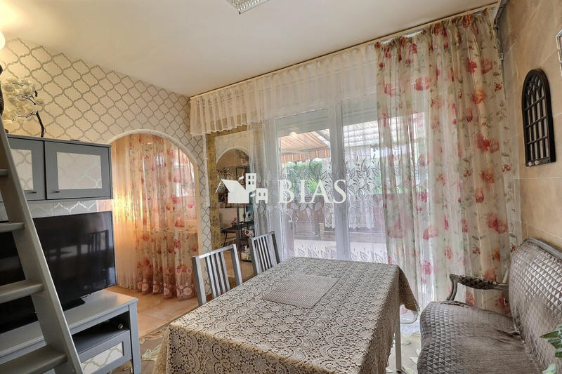 Maison - 64 m² - 3 pièces