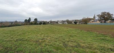 Terrain constructible - 2 200 m²
