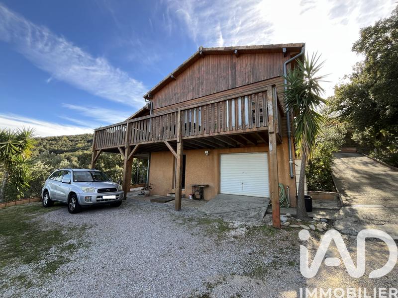 Maison - 140 m² - 5 pièces