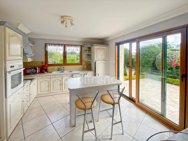 Maison - 160 m² - 7 pièces