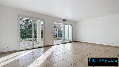 Appartement - 94 m² - 4 pièces