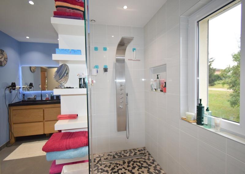 Maison - 172 m² - 8 pièces