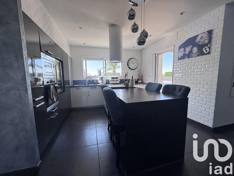 Maison - 191 m² - 5 pièces