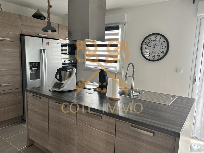 Maison - 102 m² - 5 pièces