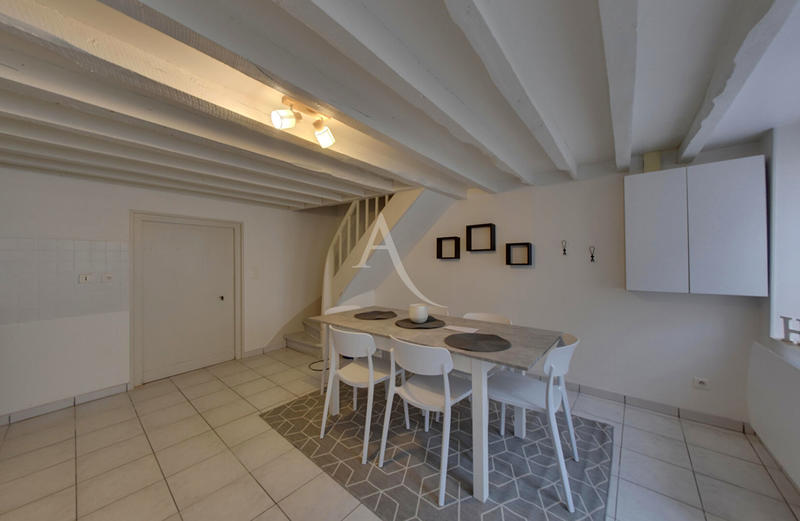 Maison - 92 m² - 3 pièces