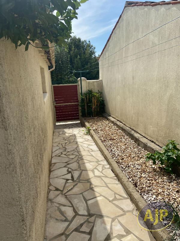 Maison - 106 m² - 3 pièces