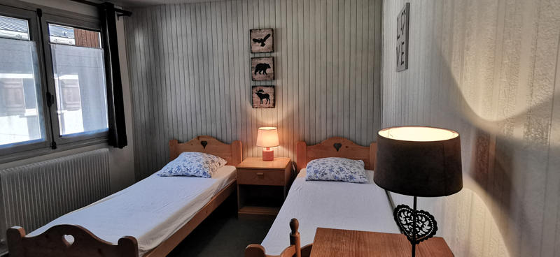 Maison - 201 m² - 7 pièces