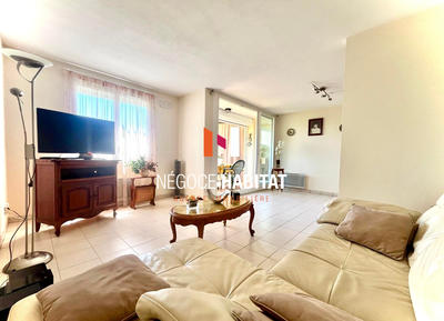 Appartement - 83 m² - 4 pièces