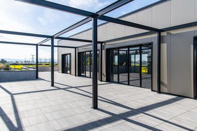 Local commercial - 473 m² - 10 pièces