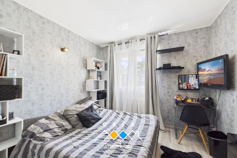 Maison - 91 m² - 5 pièces