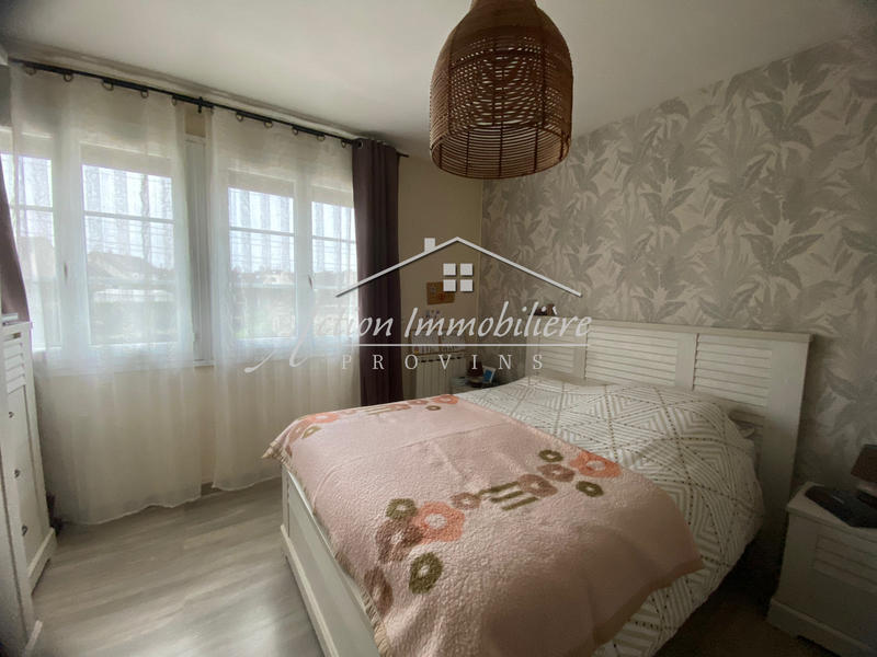 Maison - 92 m² - 5 pièces