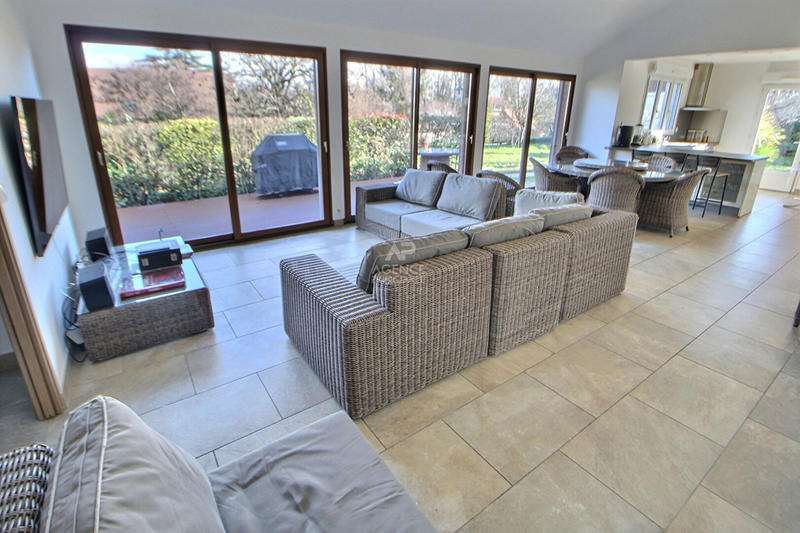 Maison - 112 m² - 5 pièces