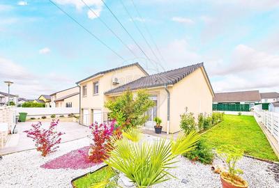 Maison - 93 m² - 6 pièces