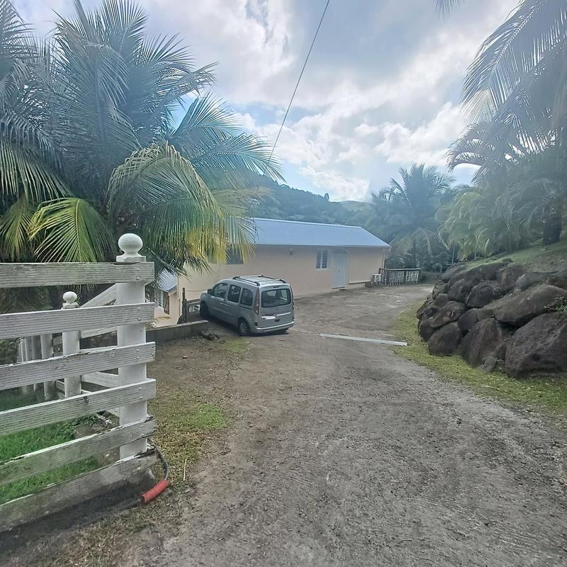 Maison - 208 m² - 8 pièces