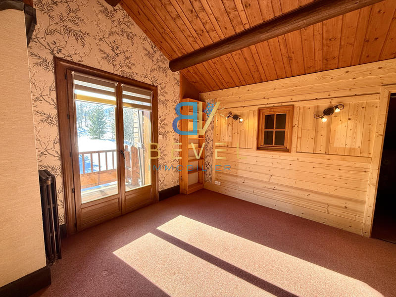 Duplex - 111 m² - 5 pièces