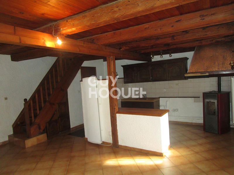 Maison - 90 m² - 5 pièces