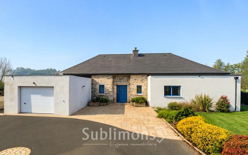 Maison - 206 m² - 4 pièces