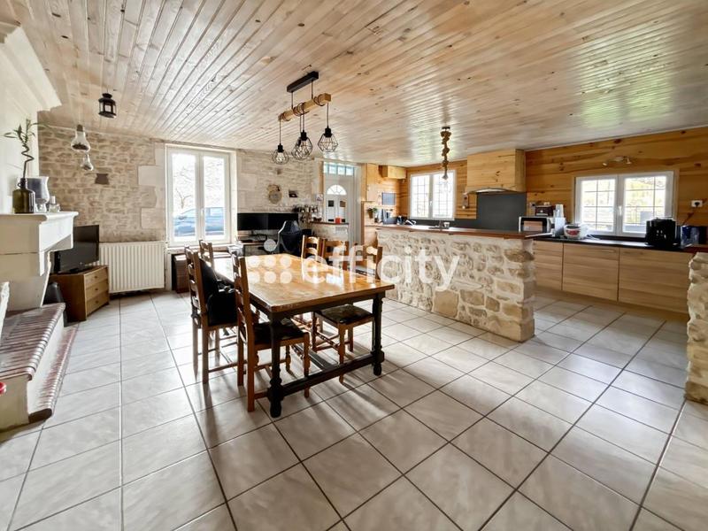 Maison - 108 m² - 4 pièces