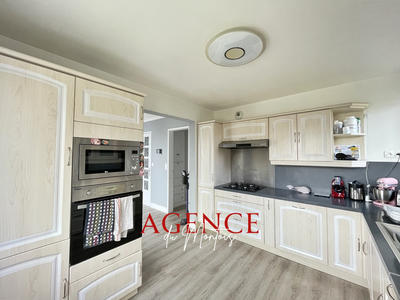 Maison - 150 m² - 5 pièces