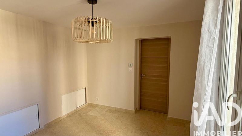 Maison - 225 m² - 10 pièces