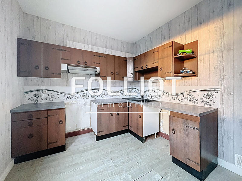 Maison - 138 m² - 7 pièces