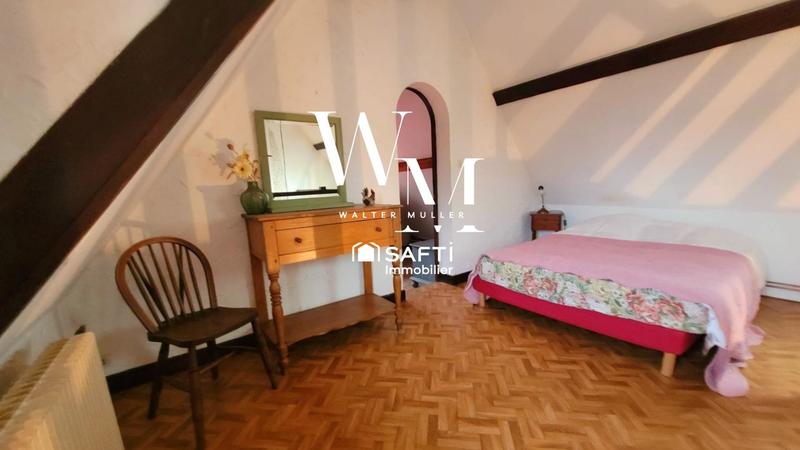 Maison - 118 m² - 9 pièces