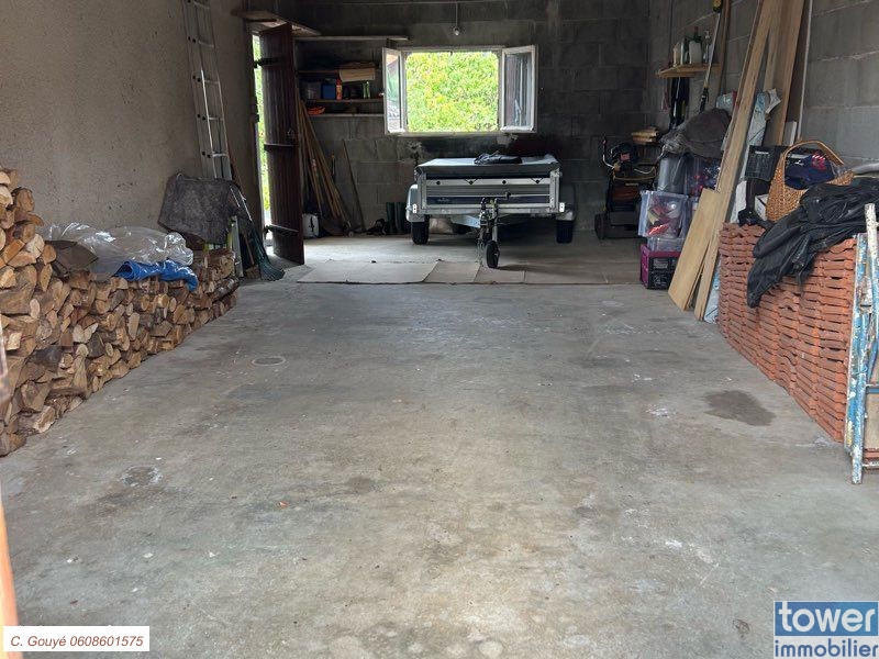 Maison - 100 m² - 5 pièces