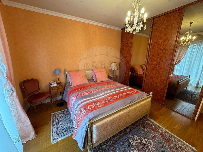 Maison - 170 m² - 6 pièces