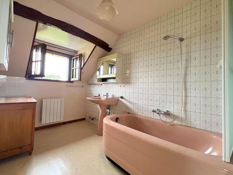 Maison ancienne - 161 m² - 7 pièces