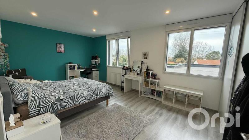 Maison de ville - 210 m² - 7 pièces