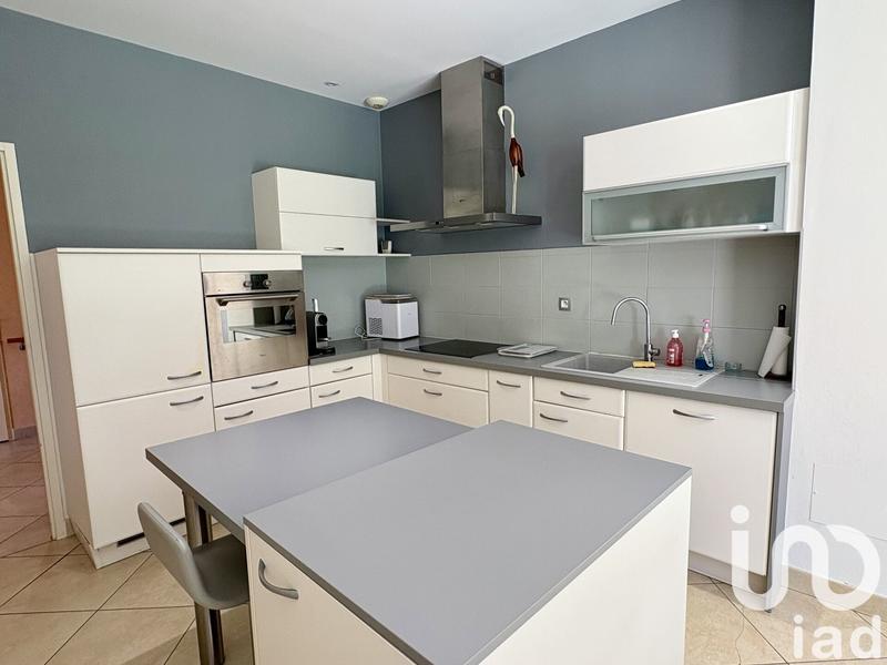 Maison - 224 m² - 8 pièces